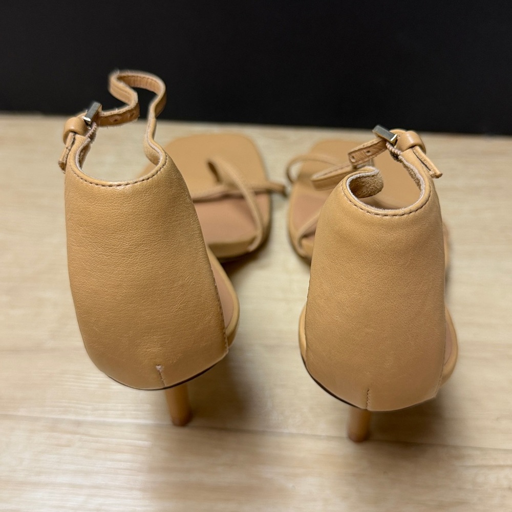 REFORMATION Gigi Strappy Mid Heel Sandals In Buff - Picture 7 of 9